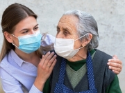 https://www.lemediasocial-emploi.fr/media/cache/resolve/articles_thumbnail/uploads/images/articles-small/5f1063f214d11_Actu_Etudiante%20AES%20en%20Ehpad.jpeg