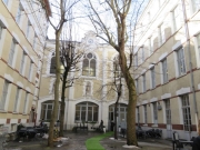 https://www.lemediasocial-emploi.fr/media/cache/resolve/articles_thumbnail/uploads/images/articles-small/5fa1d1cc674ac_Cour%20IRTS%20Parmentier.jpg