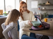 https://www.lemediasocial-emploi.fr/media/cache/resolve/articles_thumbnail/uploads/images/articles-small/66f6b8cee3afd_GettyImages-2157259591.jpg
